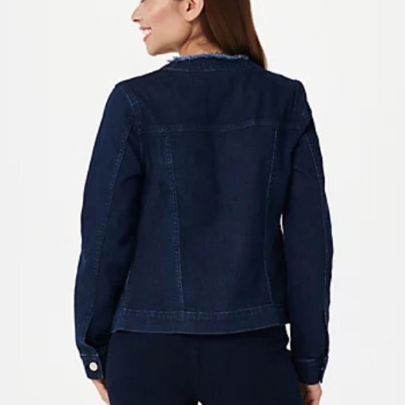 7 For All Mankind Jen7 Frayed Collar Denim Jacket - Picture 5 of 15